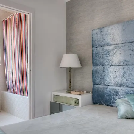 Your Owm Porto Apartment