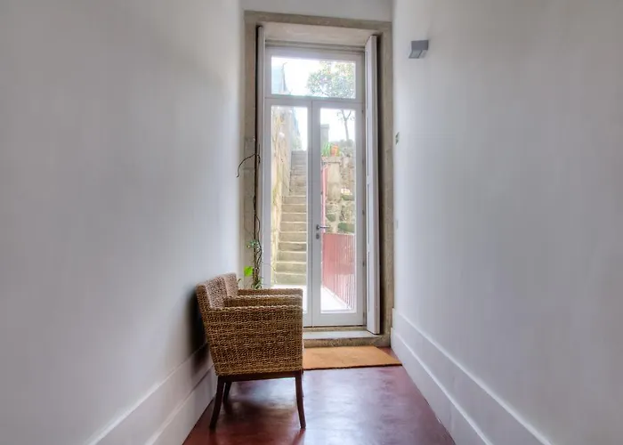 Your Owm * Πόρτο