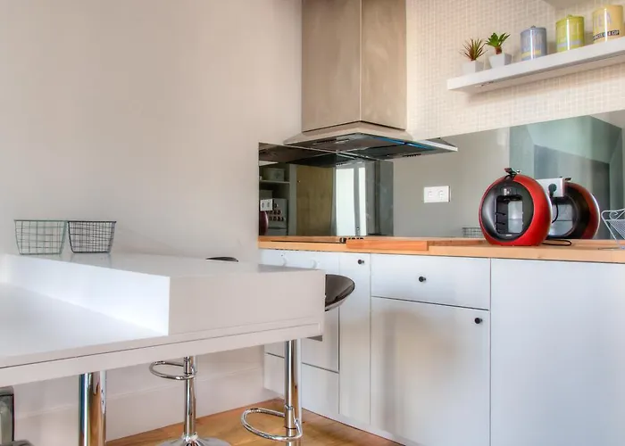 Your Owm Porto * Oporto